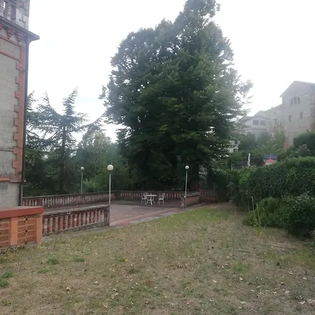 Vakantiehuis Gatto Bianco *